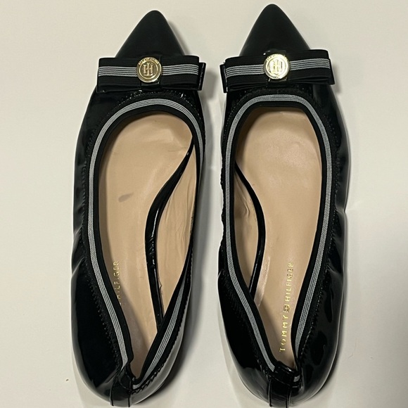 Tommy Hilfiger Shoes - Tommy Hilfiger Black and White Flats with Gold Accents